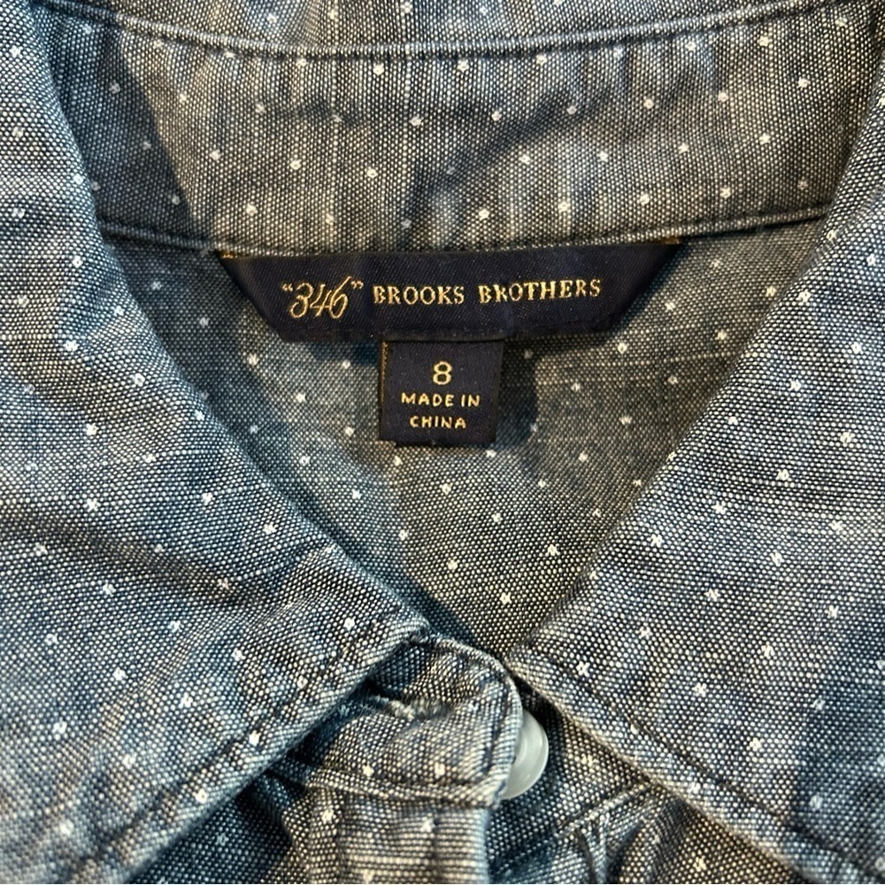 346 Brooks Brothers Polka Dot Chambray Button Front Shirt